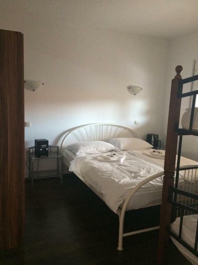 Apartmani Livk Debeljak Экстерьер фото