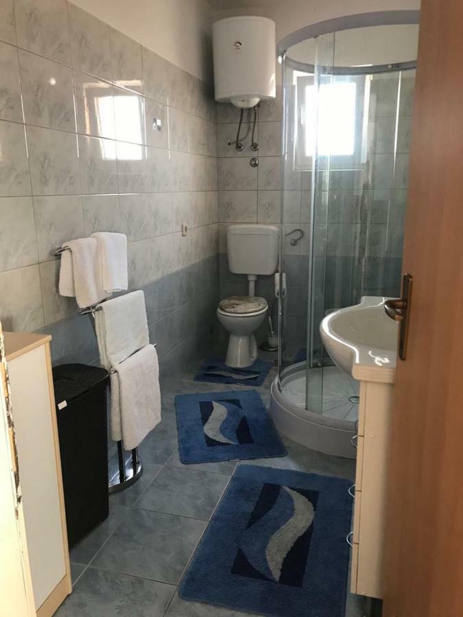 Apartmani Livk Debeljak Экстерьер фото