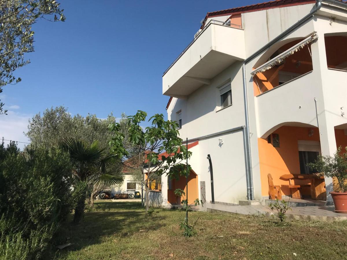 Apartmani Livk Debeljak Экстерьер фото